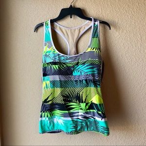 Women’s swim tank. 22W